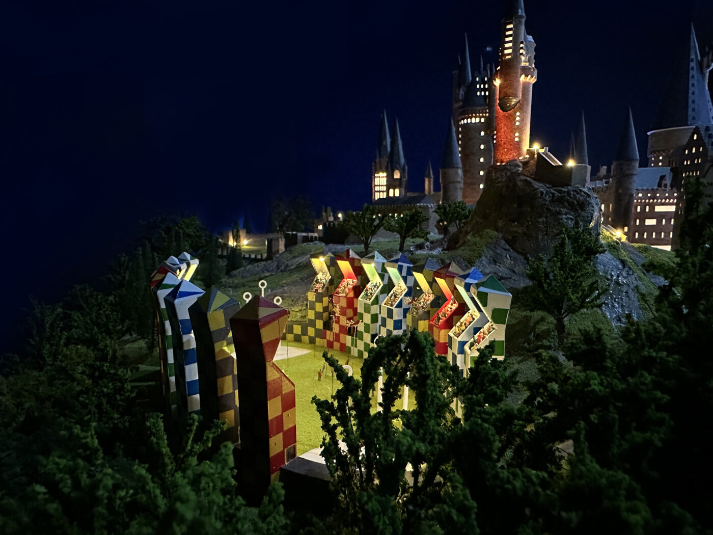 Hogwarts School of Witchcraft and Wizardry | QZY Custom Model Maker