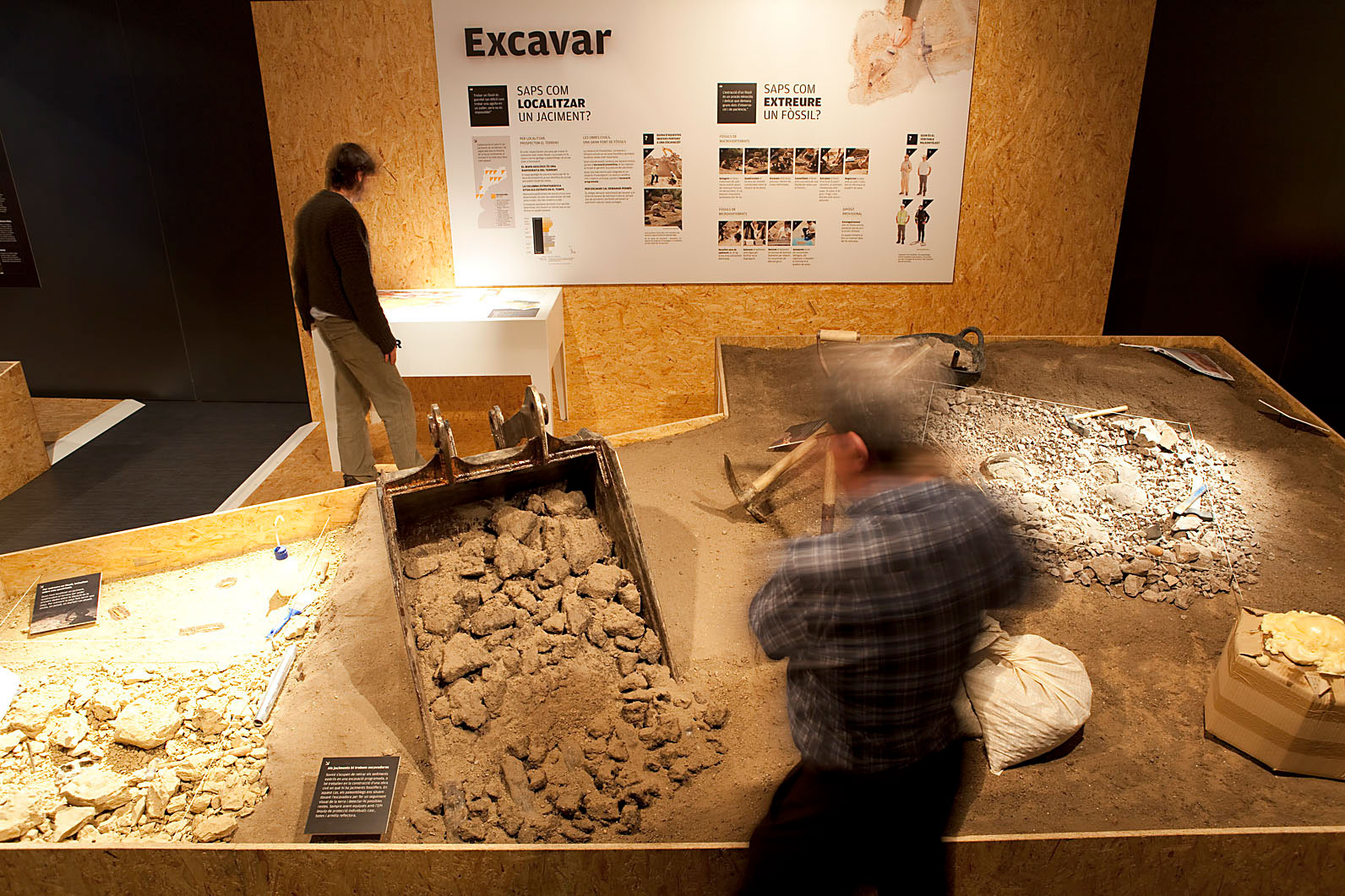 The Application of Physical Models in the Cultural Field