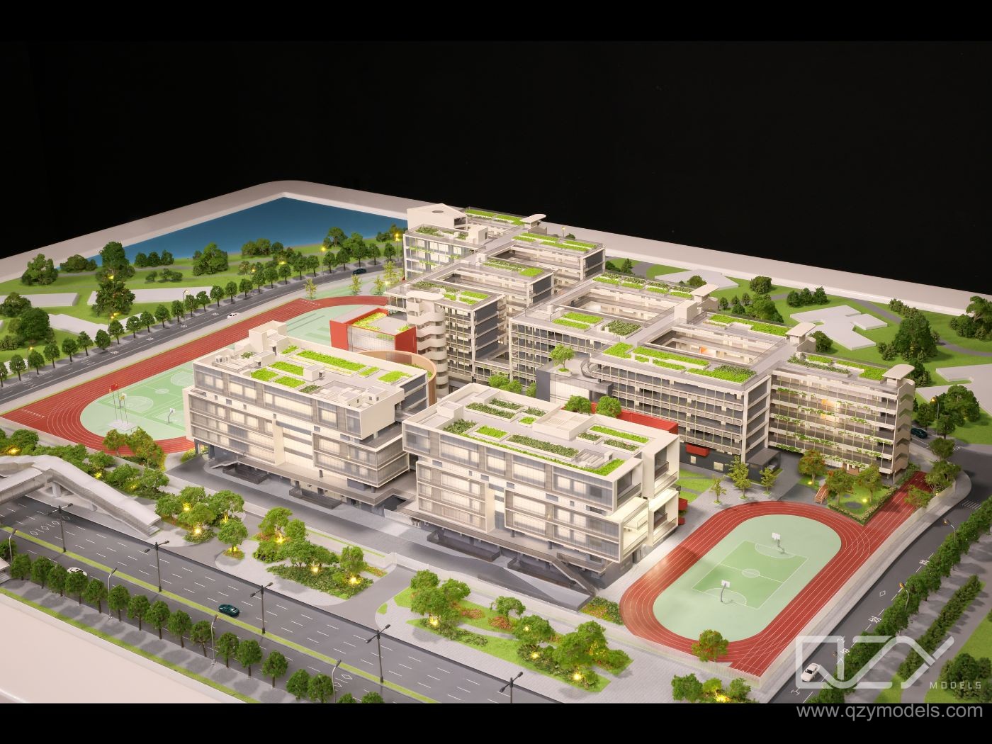 1：300 Shenzhen Nanhua School Model 5