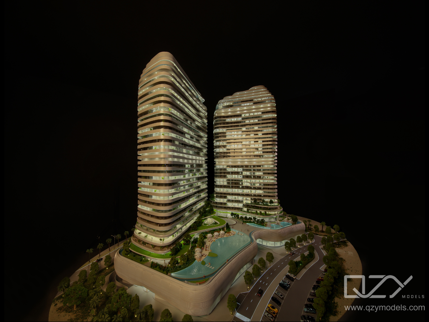 1：100 SAAS Towers 4